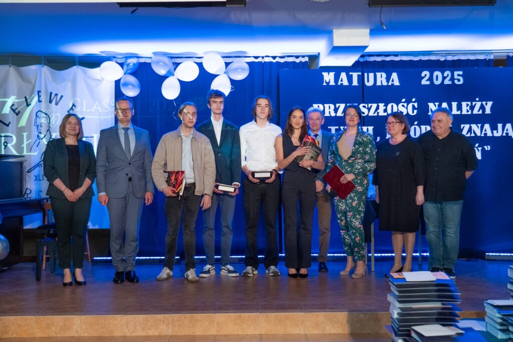 Liceum Lelewela - Pożegnanie naszych maturzystów